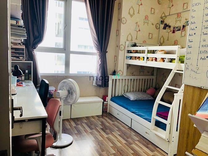 Hình ảnh Cho Thuê Căn Hộ 2PN 2WC căn góc nhà đẹp tại cc FLORITA