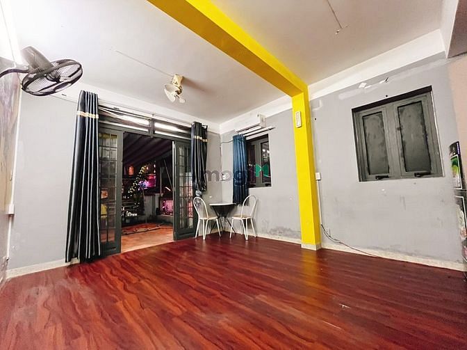 Hình ảnh Phòng Full Nội Thất Bancol 30m2 Gần ĐH Bách Khoa