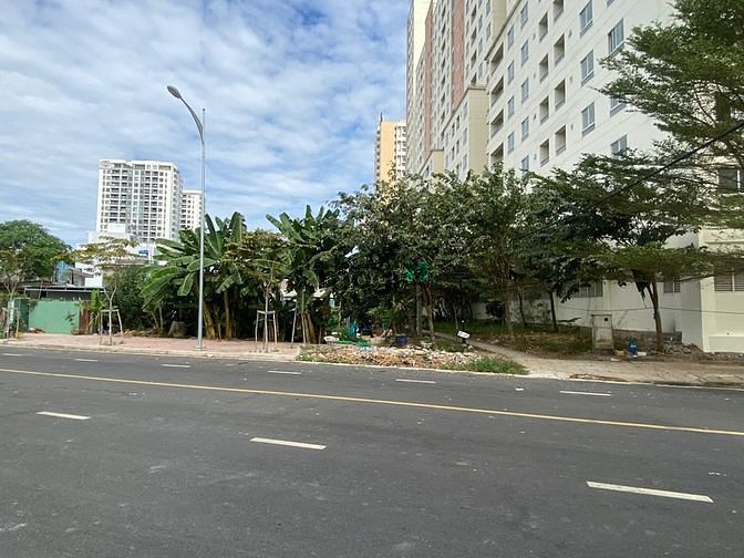 Hình ảnh Bán Khuôn đất đất 2 mặt tiền trước sau đường An Tư Công Chúa