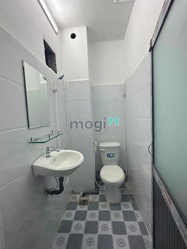 Hình ảnh Khai trương 2 phòng ngủ giá hạt dẻ - Sát bên chợ Hoàng Hoa Thám