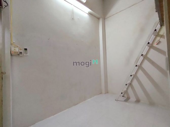 Hình ảnh Phòng Có Gác Trống Sẵn Gần ĐH Công Thương