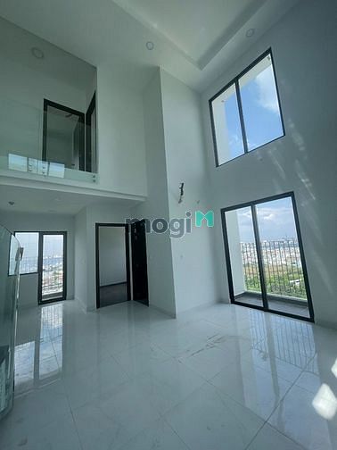 Hình ảnh Cho Thuê Duplex 84m2 (2PN) tại CC Pegasuite 2 Q.8 - Nhà Có Rèm Cửa