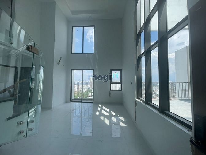 Hình ảnh Cho Thuê Duplex 84m2 (2PN) tại CC Pegasuite 2 Q.8 - Nhà Có Rèm Cửa