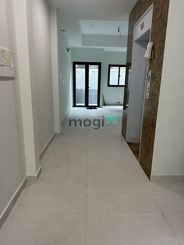 Hình ảnh Cho thuê nhà mặt tiền thụt 6bis Phổ Quang, P2, Tân Bình .