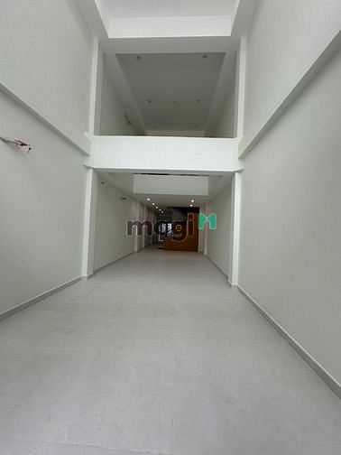 Hình ảnh Cho thuê nhà mặt tiền thụt 6bis Phổ Quang, P2, Tân Bình .