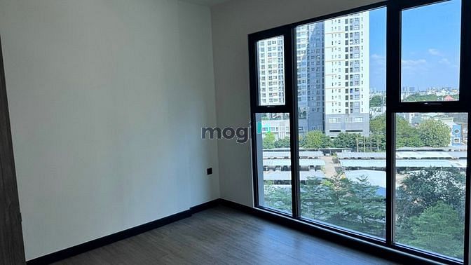 Hình ảnh 18-23tr cho thuê De La Sol 2PN, Studio 12-15tr full nội thất Quận 4
