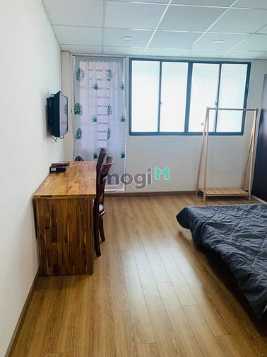Hình ảnh CHDV Giải Phóng Tân Bình có ban công tách bếp chỉ 4 triệu 5