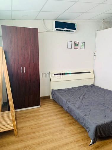 Hình ảnh CHDV Giải Phóng Tân Bình có ban công tách bếp chỉ 4 triệu 5