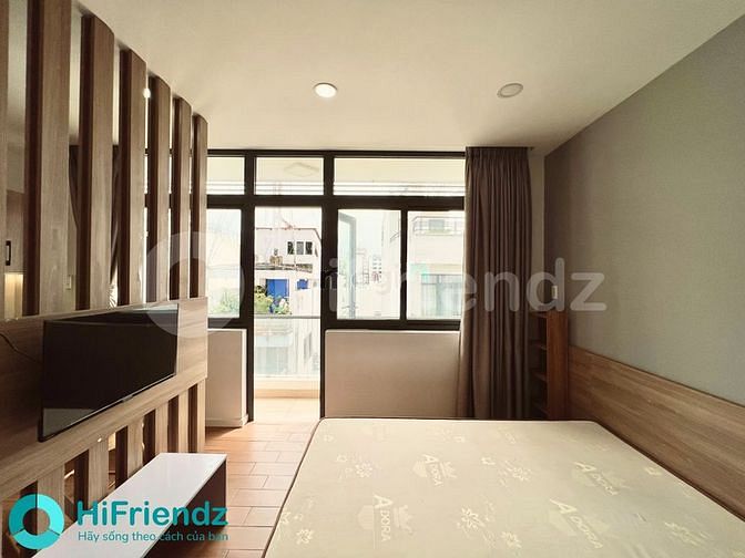 Hình ảnh Studio_BAN CÔNG_Full nội thất gỗ cao cấp_45m2_chợ Tân Định_Hồ con rùa