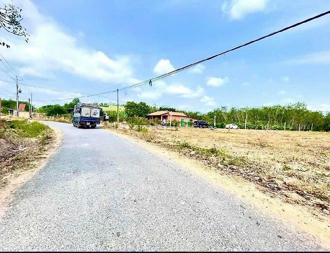 Hình ảnh QUÁ ƯU ĐÃI bán đất ẤP CÂY DA - BÀU ĐỒN thổ cư sẵn giá chỉ 477tr