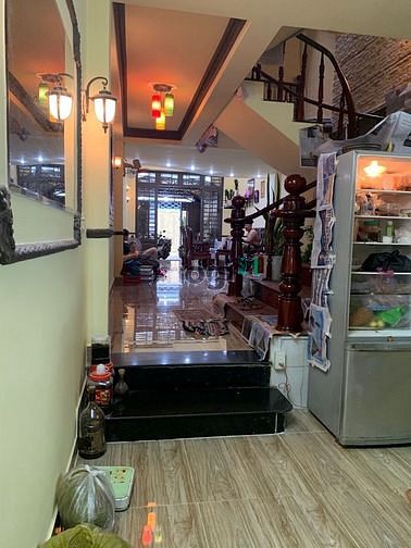 Hình ảnh 𝐒ả𝐧 𝐩𝐡ẩ𝐦 𝐜𝐡𝐨 𝐤𝐡á𝐜𝐡 𝐡à𝐧𝐠 đầ𝐮 𝐭ư- HXH 8m Phạm Văn Chiêu