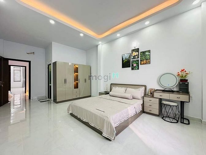 Hình ảnh Bán nhà mới 100% nội bộ khu tên lửa