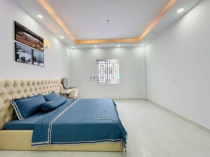 Hình ảnh Bán nhà mới 100% nội bộ khu tên lửa