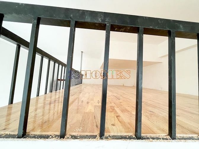 Hình ảnh DUPLEX ban công cửa sổ lớn - Gần Đầm Sen - Ngã Tư 4 Xã