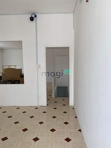 Hình ảnh Cho thuê nhà góc 2MT Phan Văn Trị, phường 12, Quận Bình Thạnh