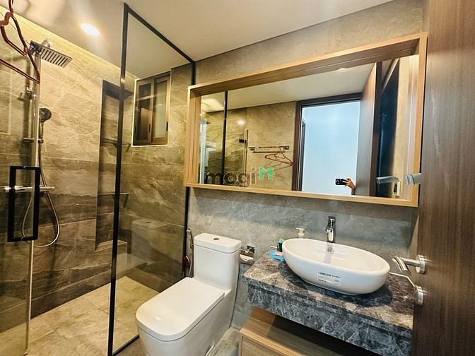 Hình ảnh Cho thuê Trang Chủ MB66.COM / Đăng Ký Tặng 66K cao cấp Midtown M8 full nội thất cao cấp , 2PN DT 80m2