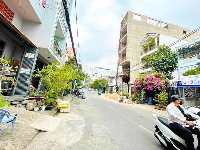 Hình ảnh Bán lô đất nền biệt thự 8x28mặt tiền Đường Số 3 Tân Kiểng Q7 giá 31 tỷ