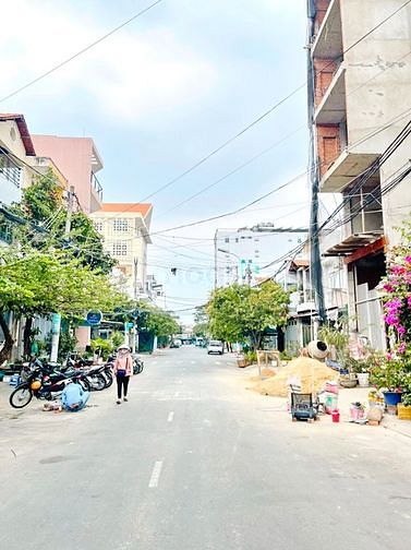 Hình ảnh Bán lô đất nền biệt thự 8x28mặt tiền Đường Số 3 Tân Kiểng Q7 giá 31 tỷ