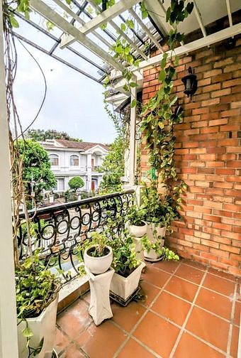 Hình ảnh Cho thuê biệt thự song lập Hưng Thái 4PN 360m2 đầy đủ nội thất 3500$