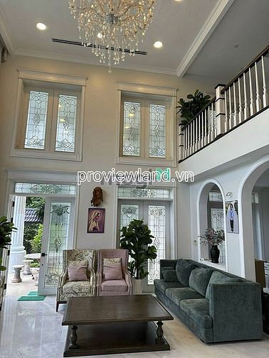 Hình ảnh Cho thuê biệt thự Thảo Điền, hồ bơi + sân vườn, 4 tầng, 400m2 đất, 4PN