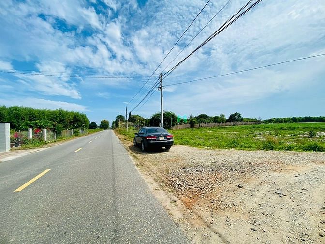 Hình ảnh Bán lô đất 260m2, ngang 10m. Cách biển Hồ Tràm 10', liền kề KCN Đất Đỏ