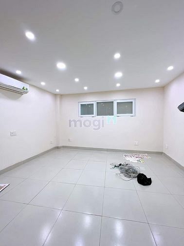Hình ảnh BÁN NHÀ ĐƯỜNG XE HƠI Bến Vân Đồn P 9 Q4