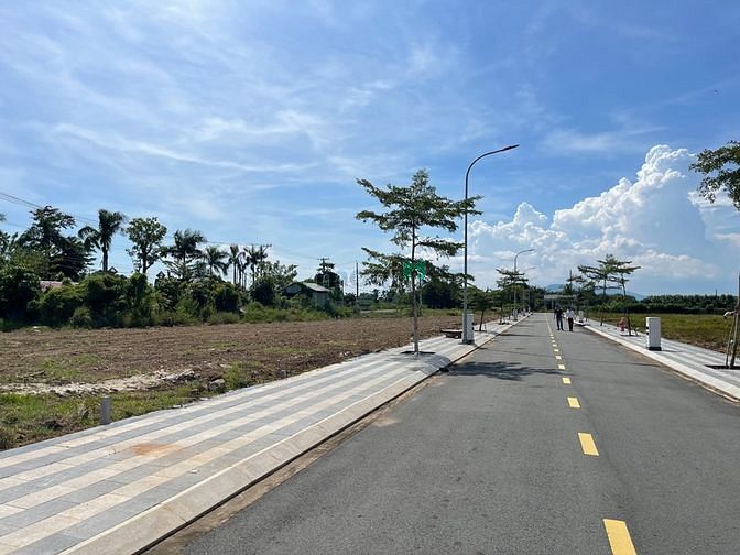 Hình ảnh Bán 86m2 đất cách trung tâm thị trấn Đất Đỏ 3km, khu hành chính Đất Đỏ