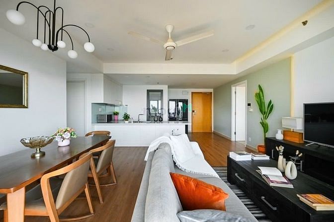 Hình ảnh Bán Ch Screc Tower 81m2, 2PN căn góc, có SH. Giá thật: 3.5t tỷ còn TL