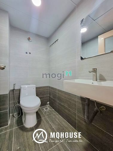 Hình ảnh Nhà Nguyên Căn 2PN - 2WC 80m2 Gần Vạn Hạnh Mall Quận 10