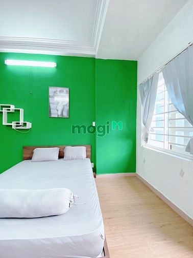 Hình ảnh Cho thuê CHDV có ban công dưới chân cầu vượt Hoàng Hoa Thám - Tân Bình