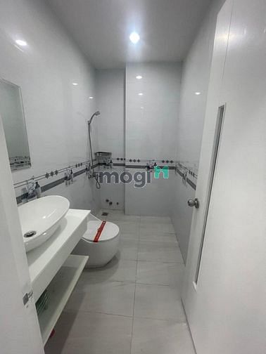 Hình ảnh 3MT HXH 220/8 Hoàng Hoa Thám, P5, Bình Thạnh