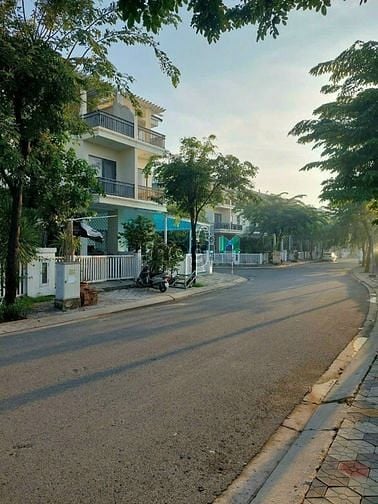 Hình ảnh Cho thuê nhà phố khu Compound Senturia vườn lài, P. An Phú Đông, Q.12