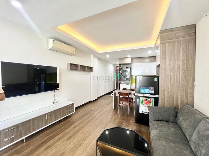 Hình ảnh Studio Full Nội Thất Ngay Ngã Tư Hàng Xanh