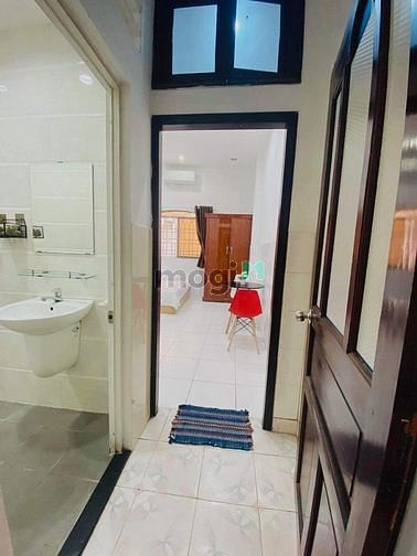Hình ảnh CHO THUÊ CĂN Quận 10. Full NT, đối diện nhà hát Hoà Bình