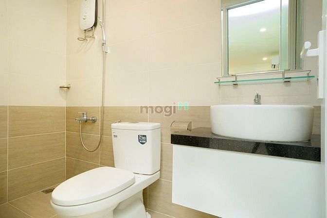 Hình ảnh Mb6623 nạp rút nhanh chóng dịch vụ q8 Dương Bá Trạc - ban công - giá rẻ