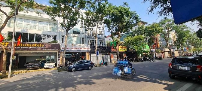Hình ảnh Bán nhà mặt phố Việt Hưng, Long Biên