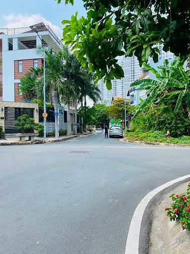 Hình ảnh Em Nhi bán đất KDC Sông Giồng và Văn Minh Quận 2 giá 156 triệu/m2 ạ