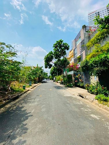 Hình ảnh Em Nhi bán đất KDC Sông Giồng và Văn Minh Quận 2 giá 156 triệu/m2 ạ