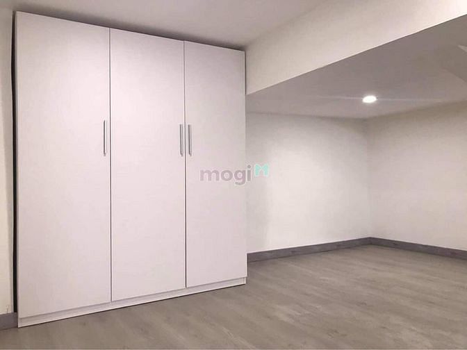 Hình ảnh Duplex bancon lớn full nội thất Phạm Ngũ Lão Quận 1