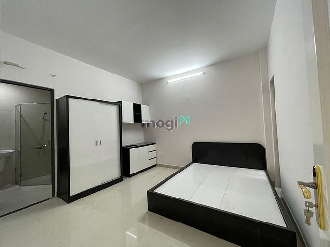 Hình ảnh Phòng mới cửa sổ trời - Full Nội Thất