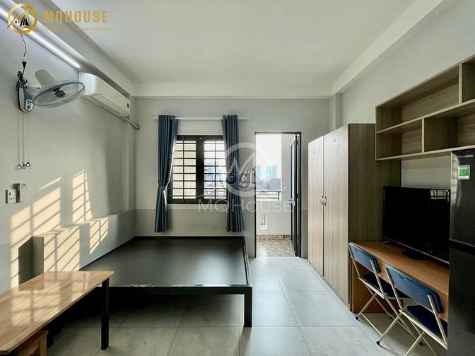 Hình ảnh Studio Ban công Full nội thất, máy giặt riêng, miễn phí dịch vụ phòng