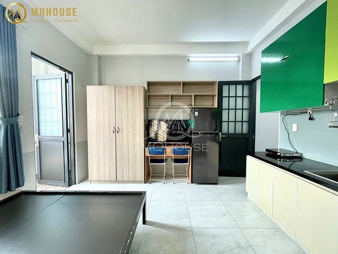 Hình ảnh Studio Ban công Full nội thất, máy giặt riêng, miễn phí dịch vụ phòng