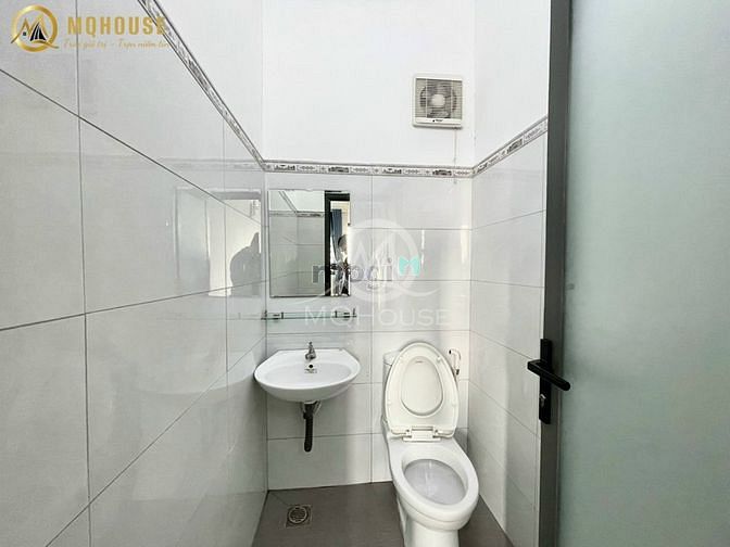 Hình ảnh Studio Ban công Full nội thất, máy giặt riêng, miễn phí dịch vụ phòng