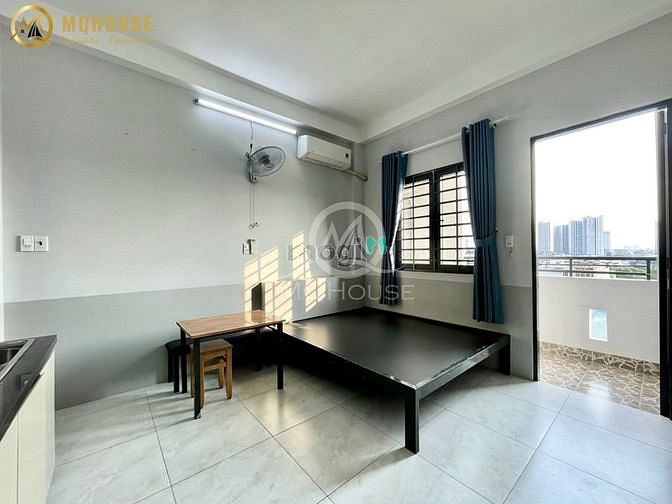 Hình ảnh Studio Ban công Full nội thất, máy giặt riêng, miễn phí dịch vụ phòng
