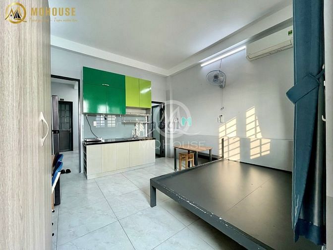 Hình ảnh Studio Ban công Full nội thất, máy giặt riêng, miễn phí dịch vụ phòng