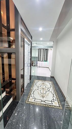 Hình ảnh +SIÊU PHẨM -PHÂN LÔ-GA RA Ô TÔ -thang máy xịn-giếng trời-cực hiếm.