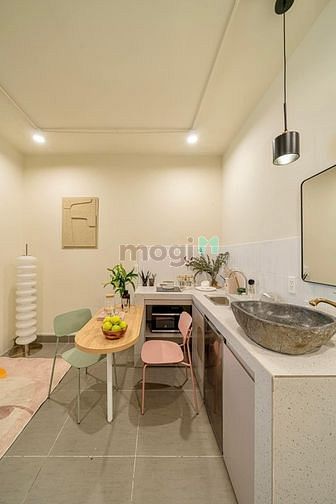 Hình ảnh Căn Hộ 45m2 Bancol siêu rộng_ Thang máy Bảo vệ_Ngay Big C Q10