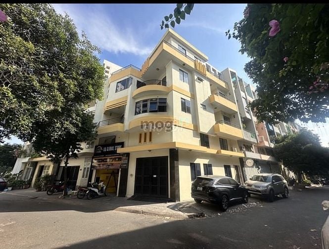 Hình ảnh Cho thuê 243/2A Chu Văn An Bình Thạnh