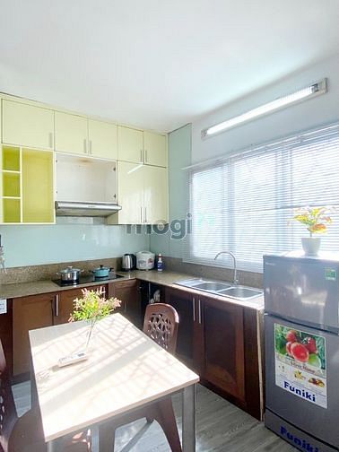 Hình ảnh Cho thuê phòng quận 1 gần chợ Tân Định- Full nội thất cửa sổ lớn
