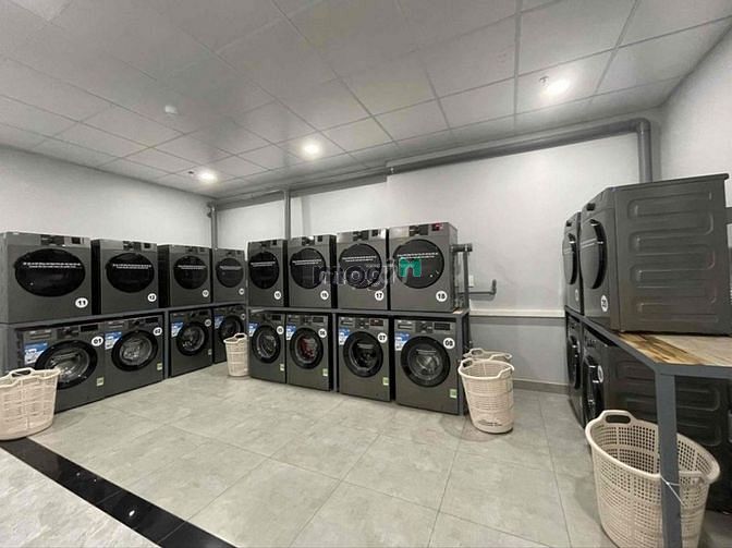 Hình ảnh Lạc Long Quân Q.Tân Bình. Hầm xe, Thang máy, bảo vệ, nhà mới 100%